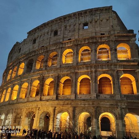 Luminoso Appartamento In Centro Storico Roma Exterior foto
